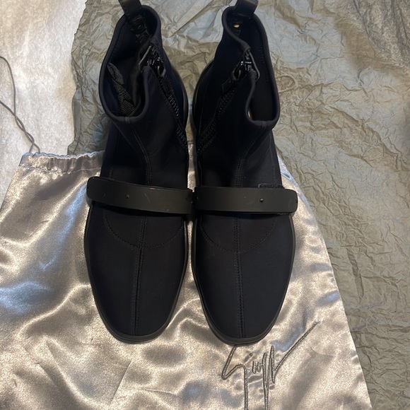 Giuseppe Zannotti Great condition. Like new men’s sock boot - Picture 3 of 5